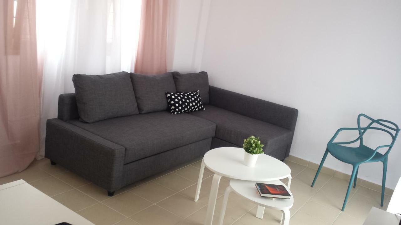 Beachfront Stylish Maisonette In Jeriszósz Kültér fotó