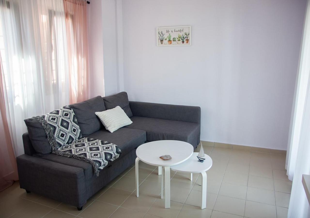 Beachfront Stylish Maisonette In Jeriszósz Kültér fotó