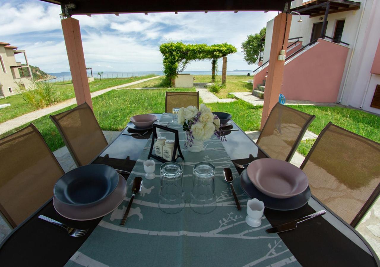 Beachfront Stylish Maisonette In Jeriszósz Kültér fotó